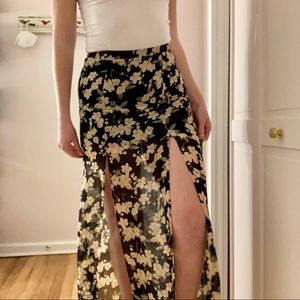 Black Floral Forever 21 Maxi Skirt with Two Slits